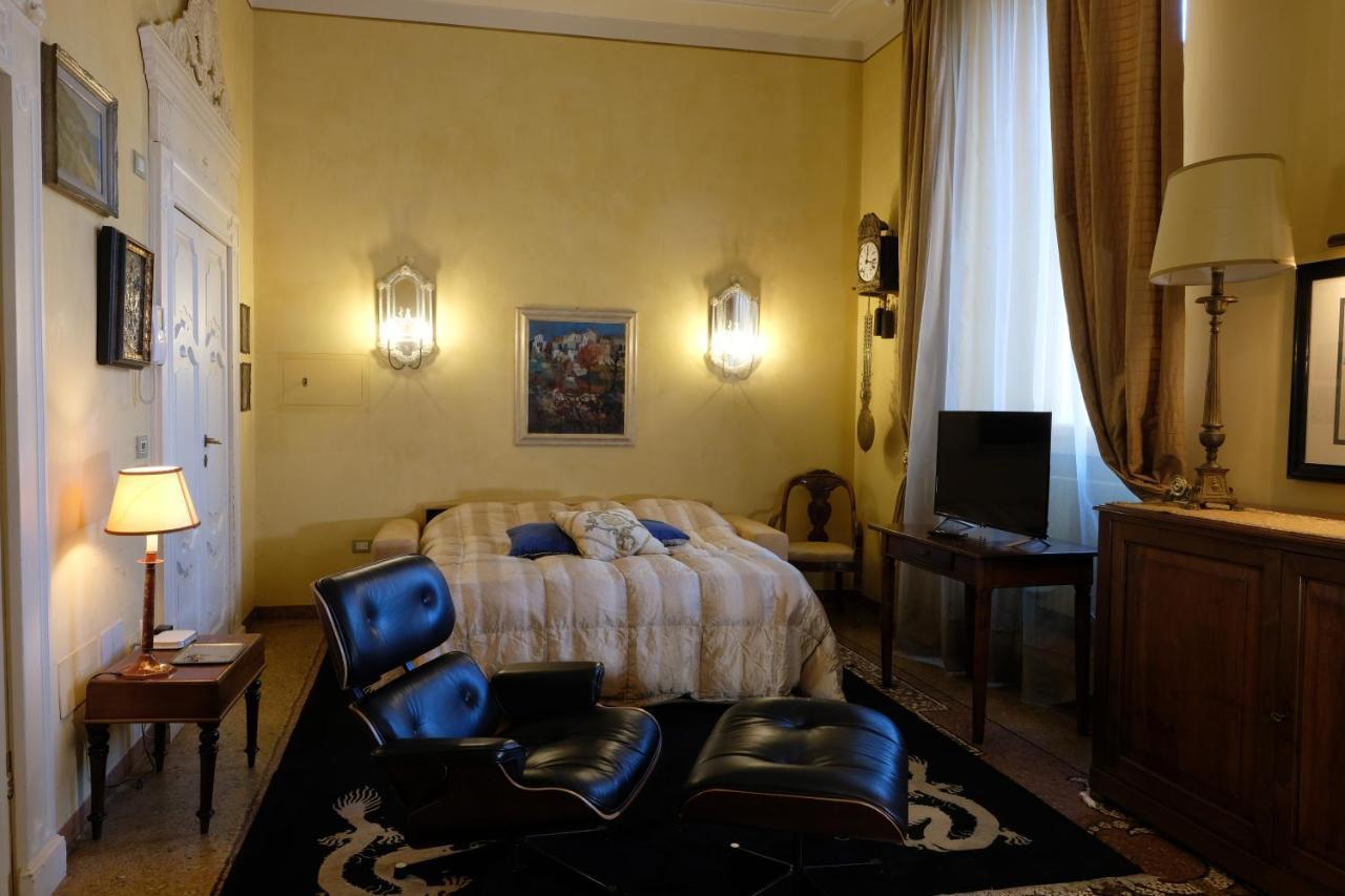 Residenza Dei Signori - Italian Homing Apartment Verona Exterior photo